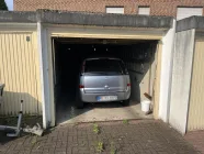 Garage mit Strom Wasser und Torantrieb