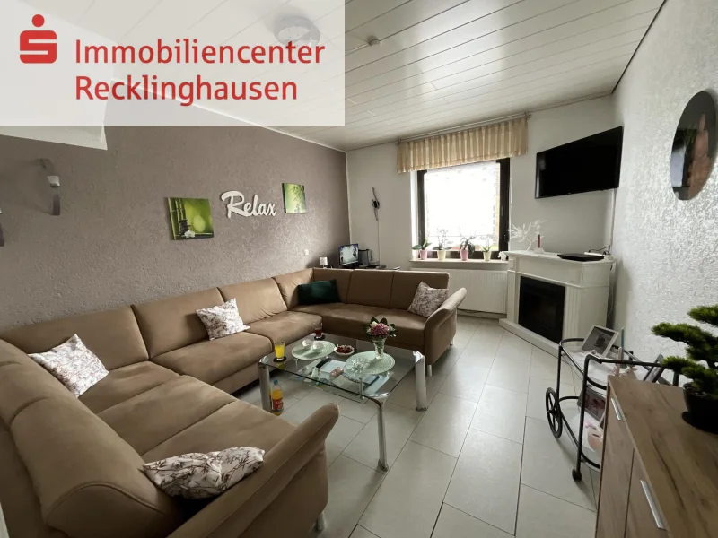 Wohnzimmer  - Haus kaufen in Oer-Erkenschwick - Platz für die ganze Familie!