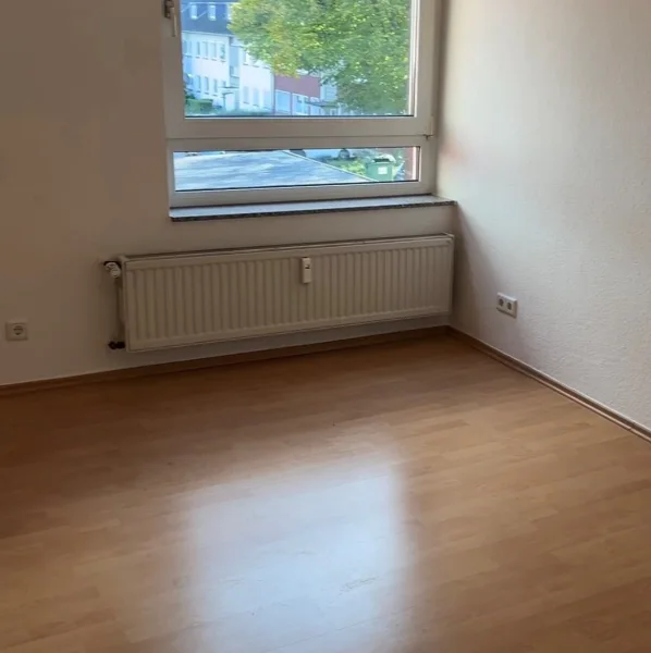 1 OG rechts - Wohnzimmer