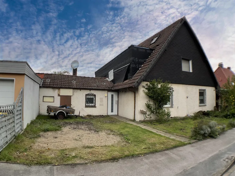 Hausansicht - Haus kaufen in Datteln - Wohnung in einer Doppelhaushälfte mit eigenem Garten