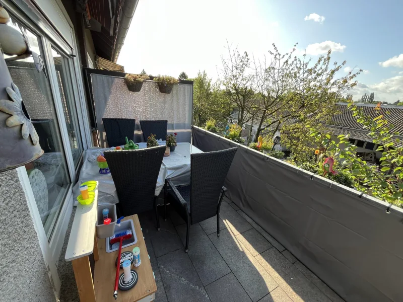 1 OG rechts - Balkon