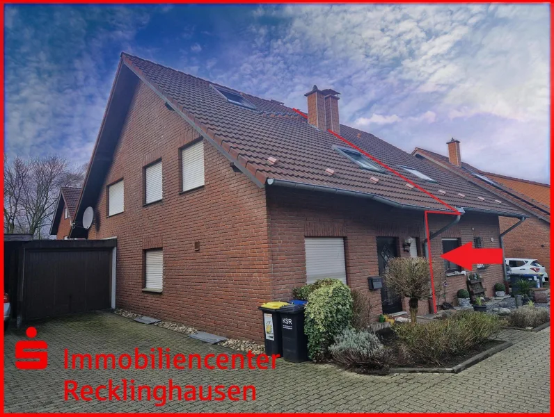 Titelbild - Haus kaufen in Recklinghausen - * * Haus mit viel Potenzial Ihr Familienheim zu werden! * *