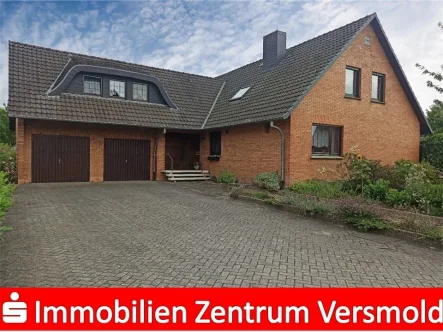 Frontansicht - Haus kaufen in Versmold - Ein-/Zweifamilienhaus in Versmold