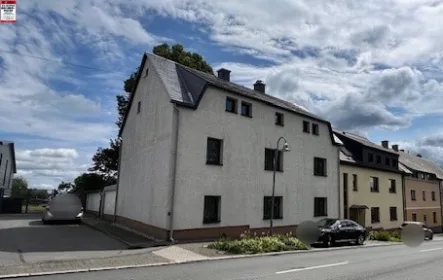  - Haus kaufen in Jöhstadt - Solides Zweifamilienhaus im Erzgebirge