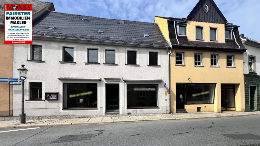 Strassenansicht - Haus kaufen in Zschopau - Zwei Häuser in der Stadt- zu einem Preis