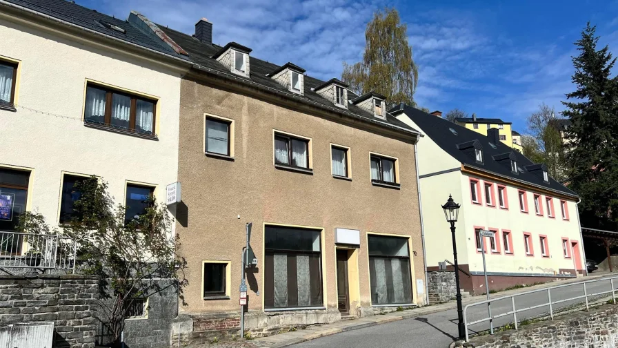  - Haus kaufen in Annaberg-Buchholz - Hier gibt es einiges zu tun... aber dann