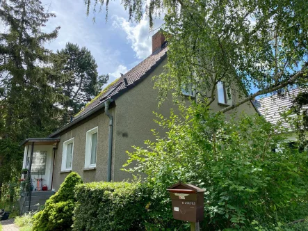 Hausansicht - Haus kaufen in Halberstadt - Einmalige Chance in begehrter Lage!