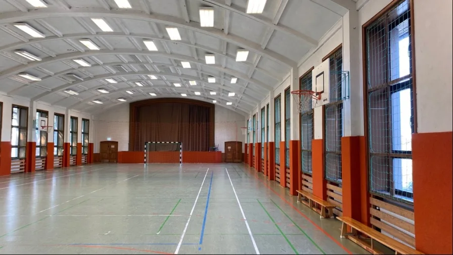 Sporthalle