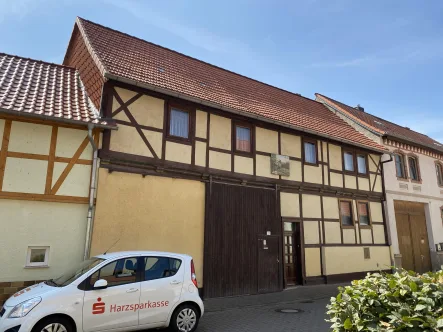 Hausansicht - Haus kaufen in Dardesheim - Geräumiges Zuhause für große Familie