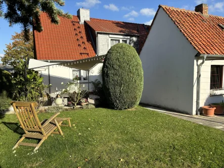 Garten - Haus kaufen in Halberstadt - Familienfreundliches Zuhause mit Garten