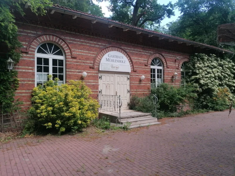 Außenansicht - Gastgewerbe/Hotel kaufen in Havelberg - Charmantes Gasthaus am Pferdemarktgelände