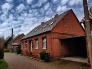 Haus mit Carport