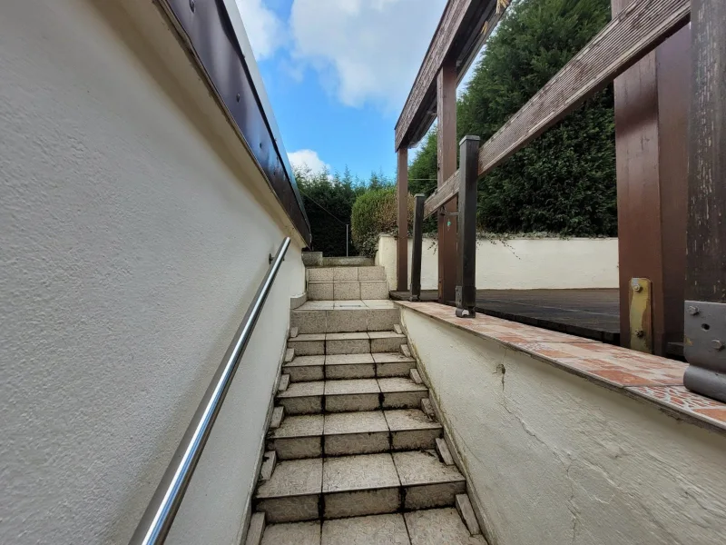 Treppe in den Garten