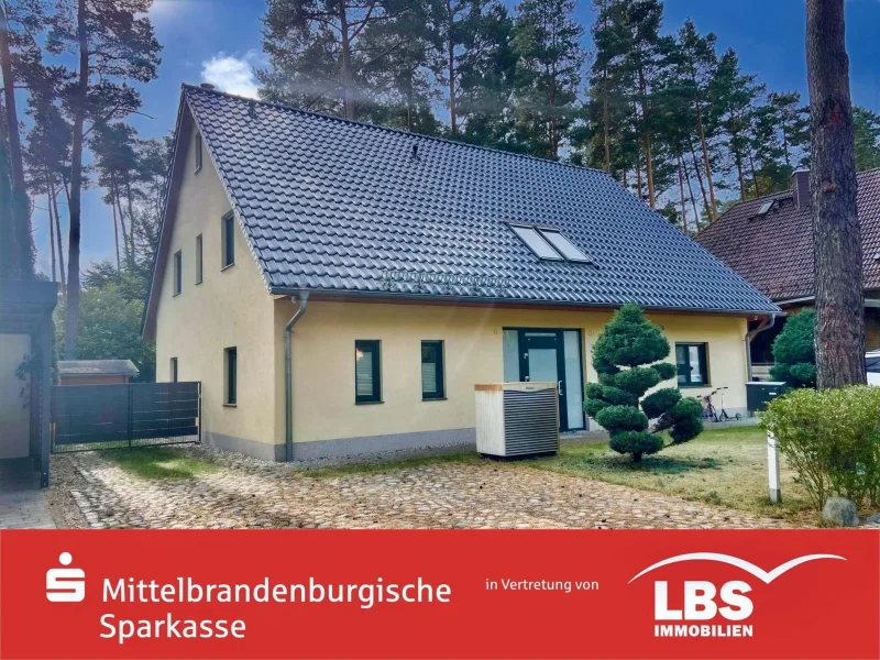 Hausansicht - Haus kaufen in Michendorf - Modernes Doppelhaus am Waldrand!