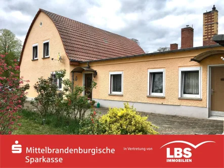 Ansicht - Haus kaufen in Groß Kreutz - Kleines Heim mit eigener Obstbaumplantage!