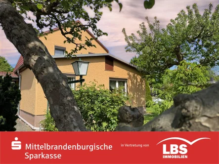  - Haus kaufen in Hohen Neuendorf - Idyllische Wohlfühloase mit Veränderungspotenzial 