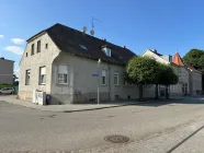 Blick von der anderen Straßens