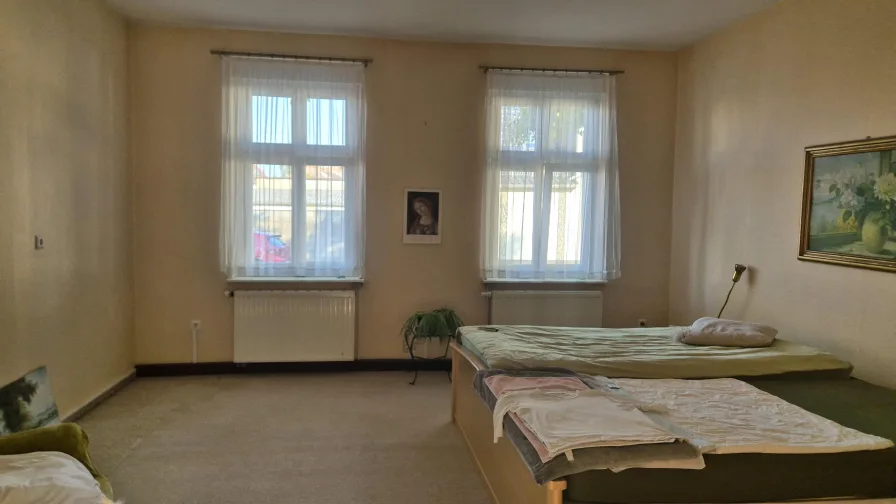 Großes Schlafzimmer