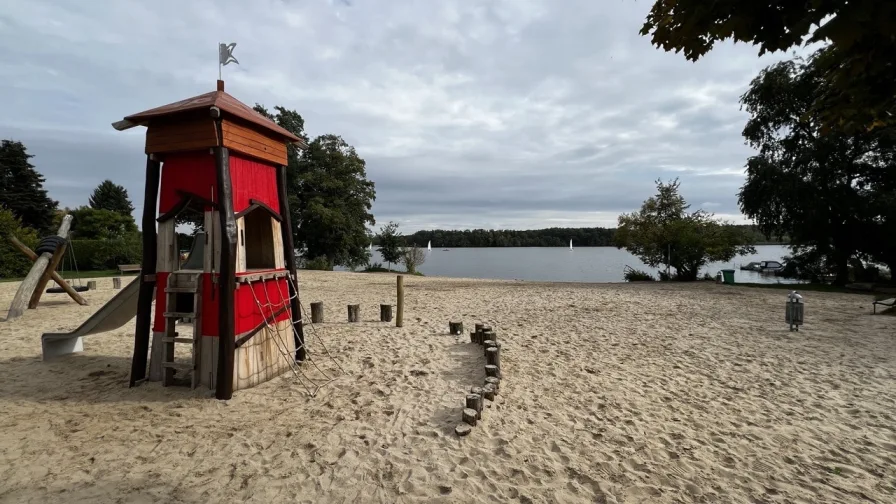 Der Zeuthener See in der Nähe