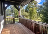 Loggia mit Blick auf den See