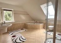 Badezimmer Wohnung DG