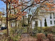 Fahrradständer vor dem Objekt