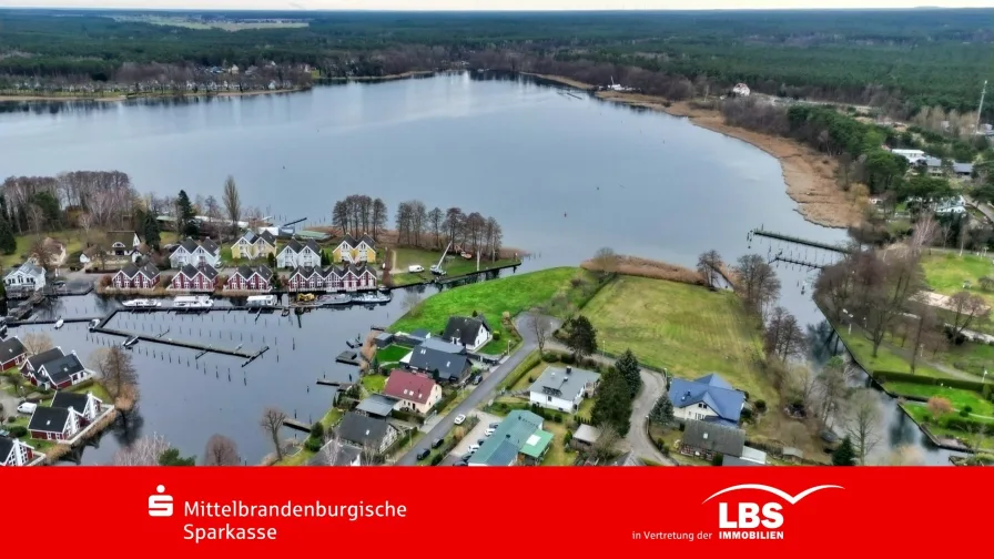 Drohnenaufnahme - Haus kaufen in Wendisch Rietz - Traumhaus mit direktem Seezugang 