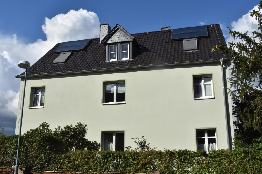Außenansicht - Haus kaufen in Radeberg - Wohnen im Familienglück 