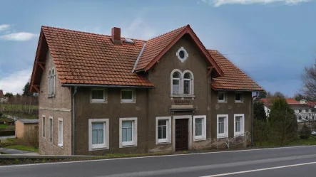 Straßenansicht - Haus kaufen in Stolpen - Denkmalgeschütztes Haus in Langenwolmsdorf