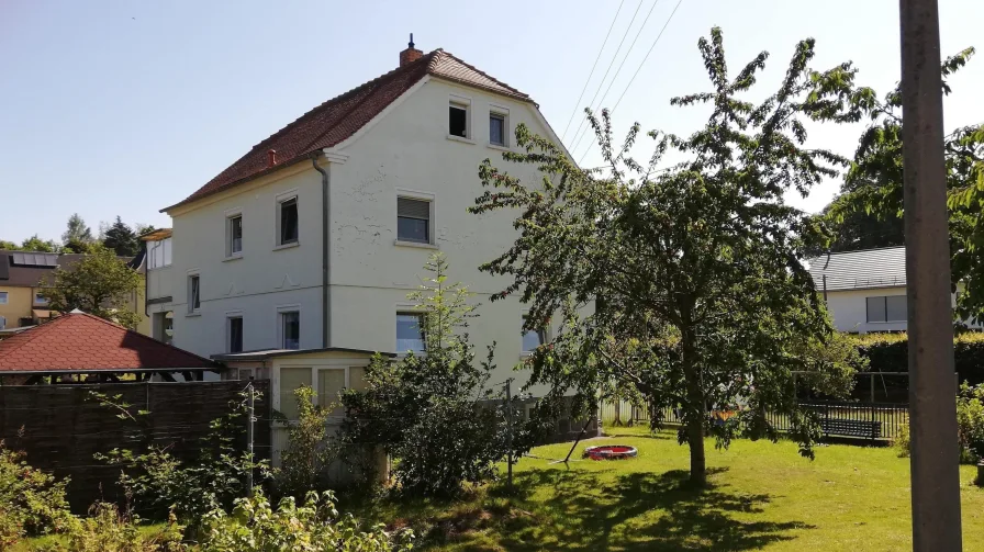 Außenansicht - Haus kaufen in Großharthau-Bühlau - Willkommen in Ihrem Familienidyll!