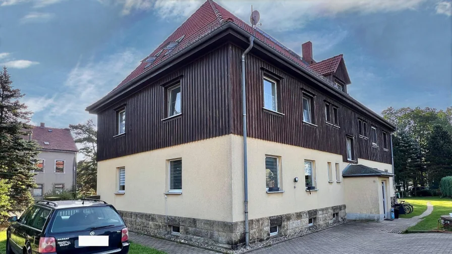 Haus 1 - Haus kaufen in Bad Gottleuba-Berggießhübel - 2 vollvermietete Mehrfamilienhäuser