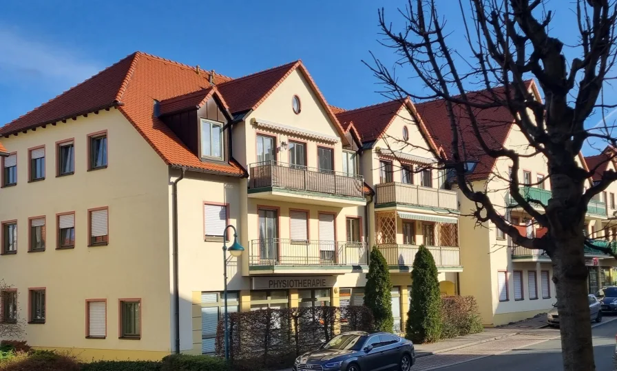 Außenansicht - Wohnung kaufen in Bannewitz - Solides Investment oder mittelfristige Eigennutzung