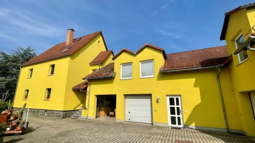 Außenansicht - Haus kaufen in Laußnitz - Vielfältige Nutzungsmöglichkeiten