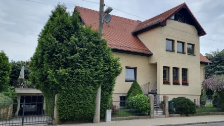  - Wohnung kaufen in Dresden - Kleines Investment in Dreifamilienhaus