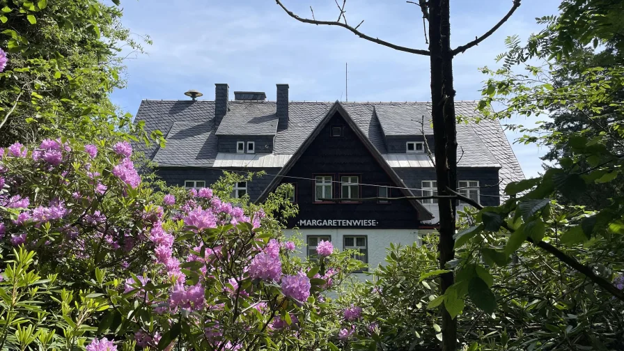 Ansicht - Haus kaufen in Altenberg - Pension, Herberge oder Gästehaus!