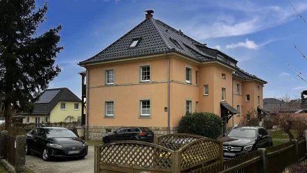 Außenansicht - Wohnung kaufen in Pirna - Familienfreundliche 4-Zimmer-Wohnung