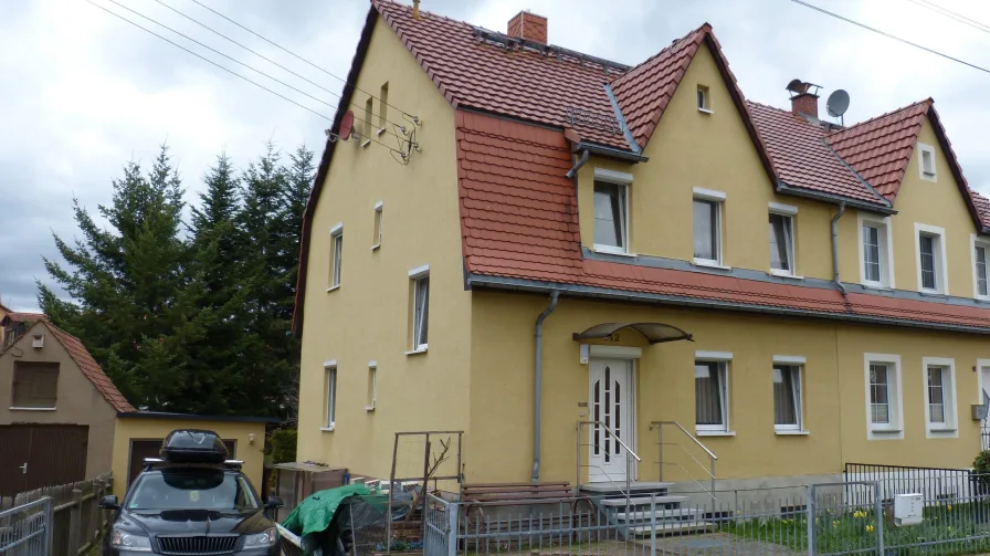 Ansicht - Haus kaufen in Neustadt - Wohnen in schöner Lage