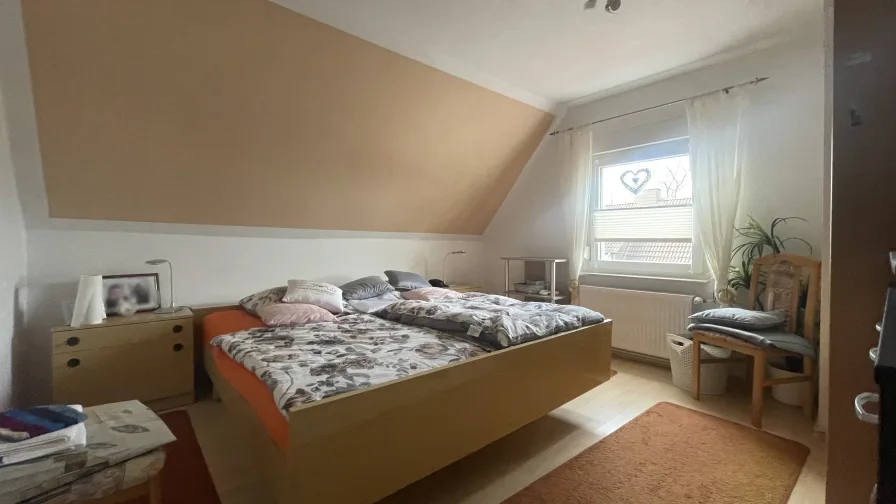 Schlafzimmer OG