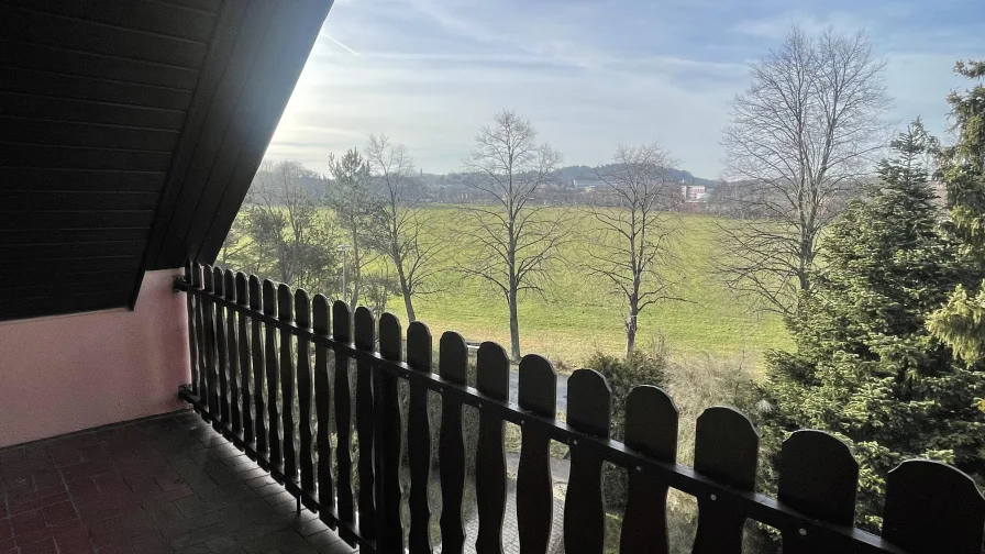 Aussicht vom Balkon im DG