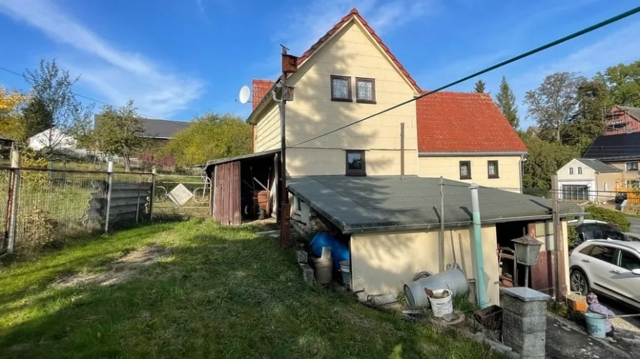 Außenansicht - Haus kaufen in Klingenberg - Bauernhaus mit schönem Grundstück 