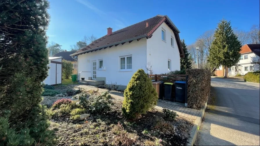 Außenansicht - Haus kaufen in Dresden - Einfamilienhaus in ruhiger Lage