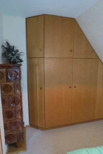 ... mit Einbauschrank