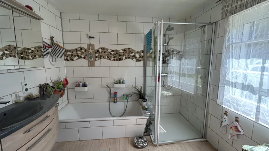 Badezimmer in Wohnung 1