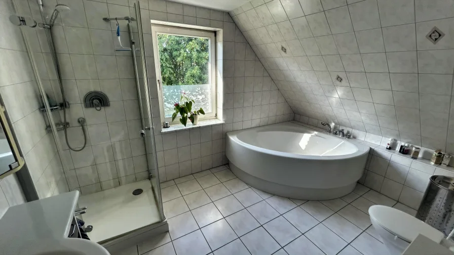 Badezimmer OG