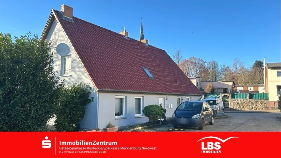 Gebäudeansicht - Zinshaus/Renditeobjekt kaufen in Kröpelin - Kapitalanlage mit Stil und Substanz