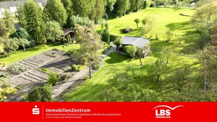 Nordostansicht - Grundstück kaufen in Neubukow - Bauerwartungsland mit Gartenhaus 