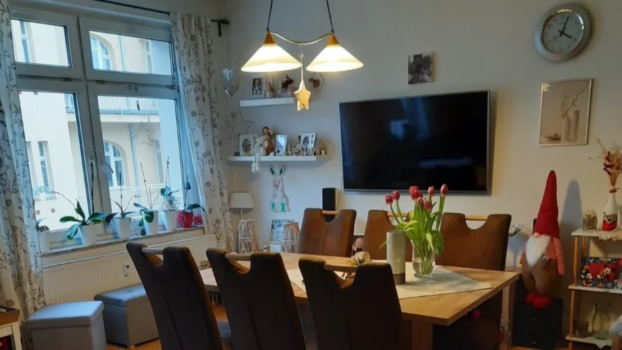 Wohnzimmer  Eßbereich