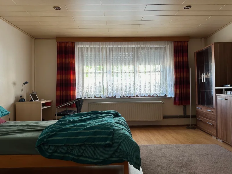 Schlafzimmer im EG