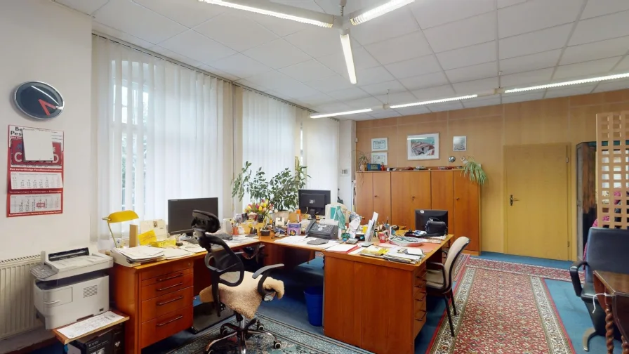 Büro im Erdgeschoss