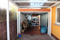 Garage mit Werkstattecke